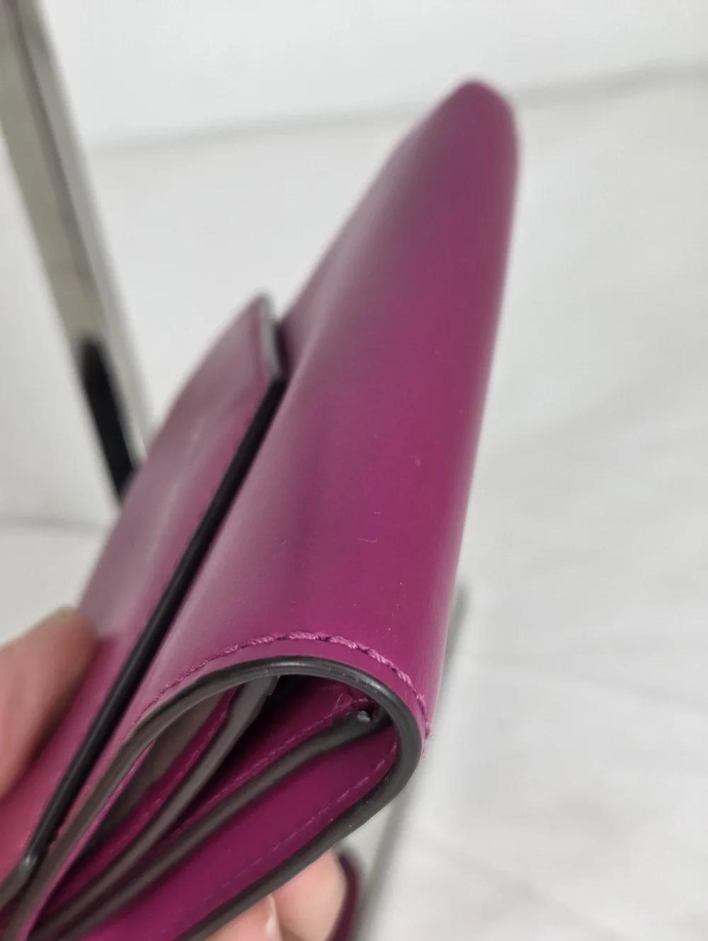 Michael Kors Women's Fuchsia Leather Trifold Envelope Wallet - Picture 4 of 13